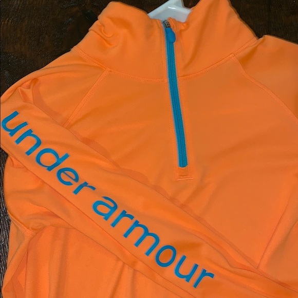 Under Armour pullover - Picture 3 of 5